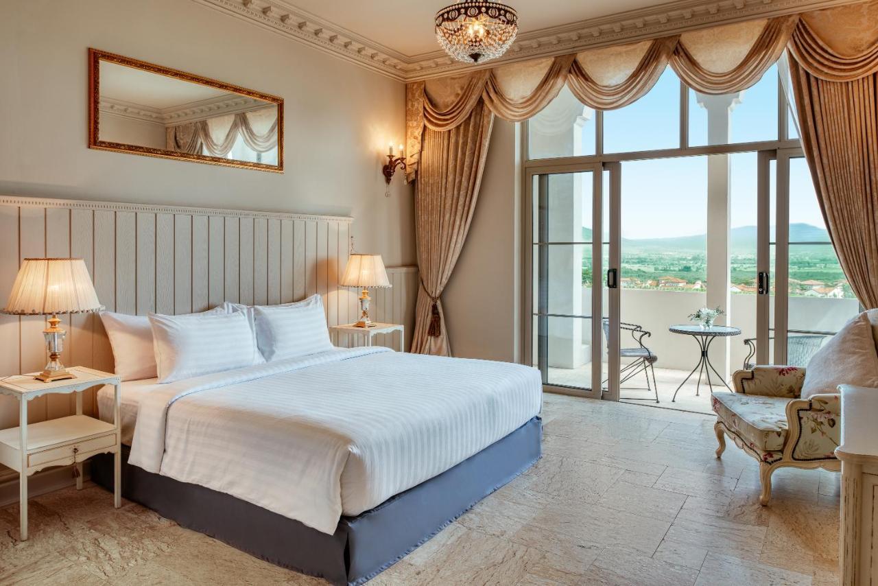 Mövenpick Khao Yai Resort